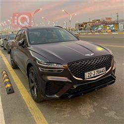 جێنسس GV70